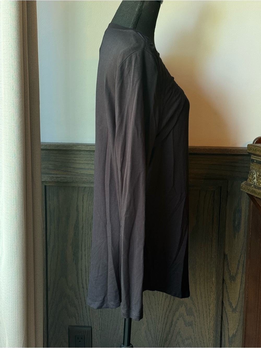 Cabi black peekaboo black long sleeve top medium nwot - Picture 4 of 7